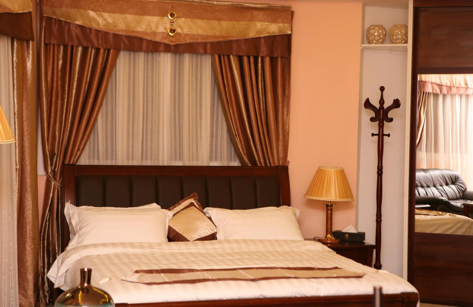 Seven Wonders Hotel Vádi Músza Kültér fotó