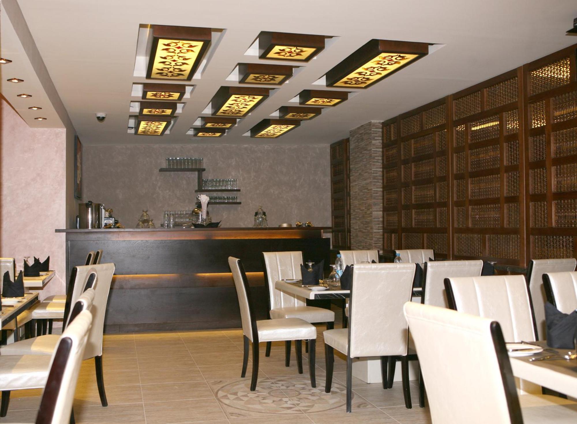 Seven Wonders Hotel Vádi Músza Kültér fotó