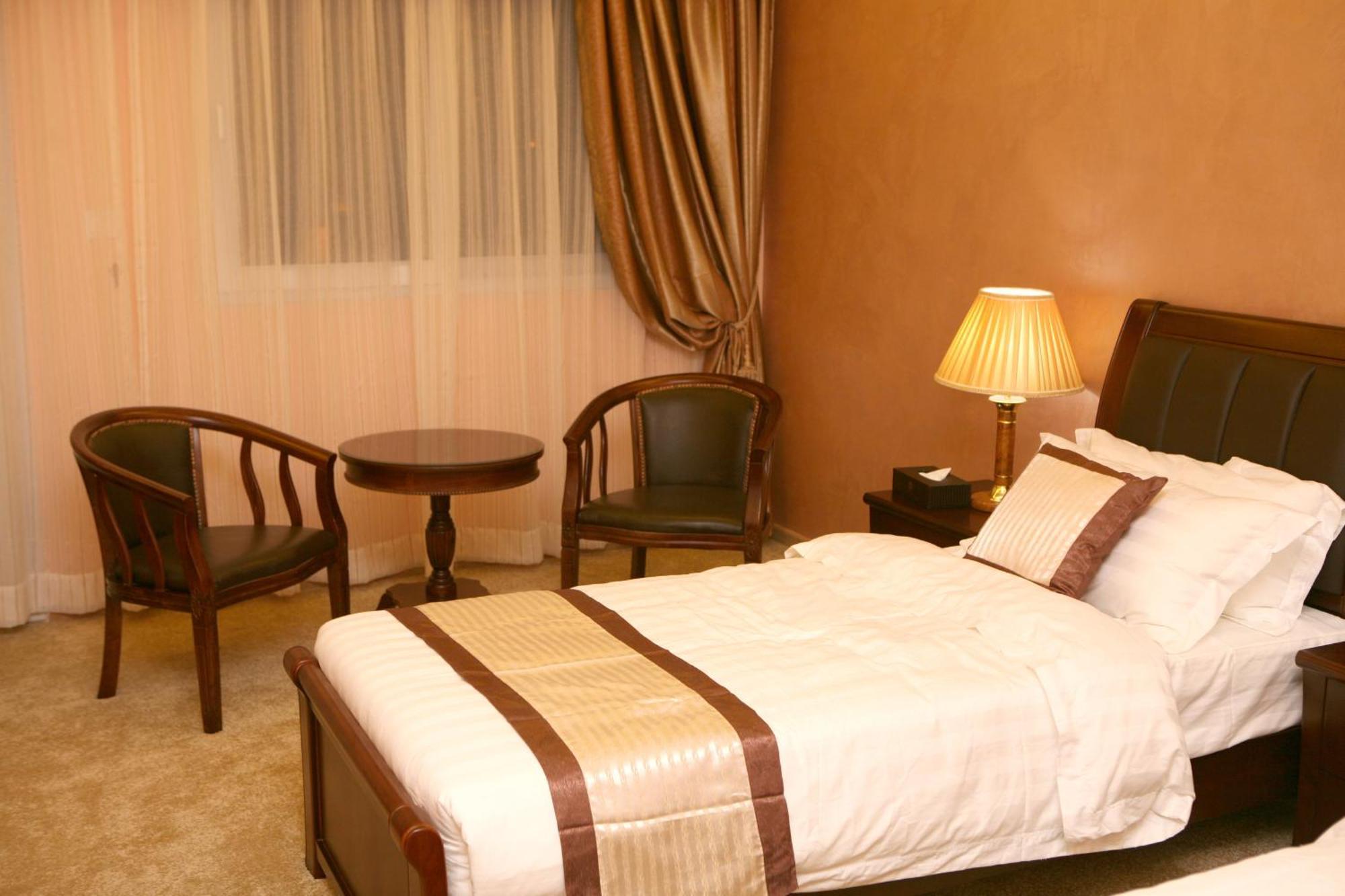 Seven Wonders Hotel Vádi Músza Kültér fotó